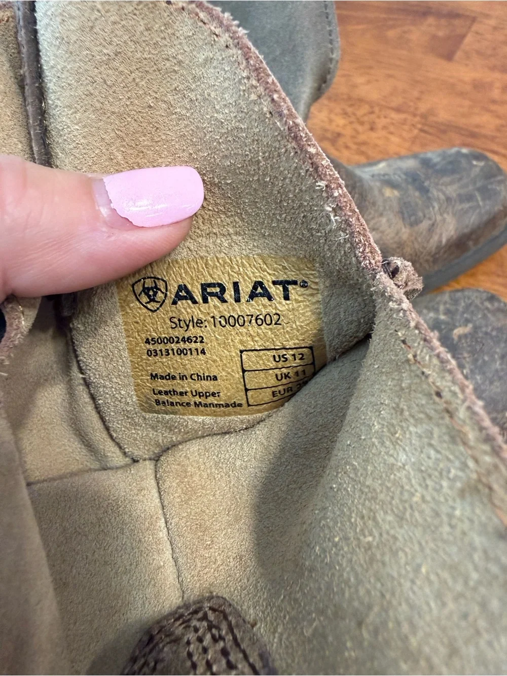 Ariat Kids Rambler Distressed Brown Leather Square Toe Cowboy Boots Size 12